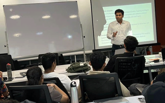 Venkatesh Pannirchelvan speaking on business panel